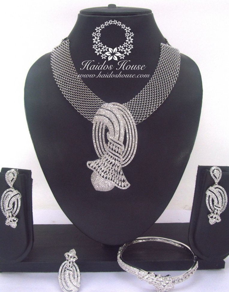 BLSS - 0033 Luxury Crystal Jewelry Set